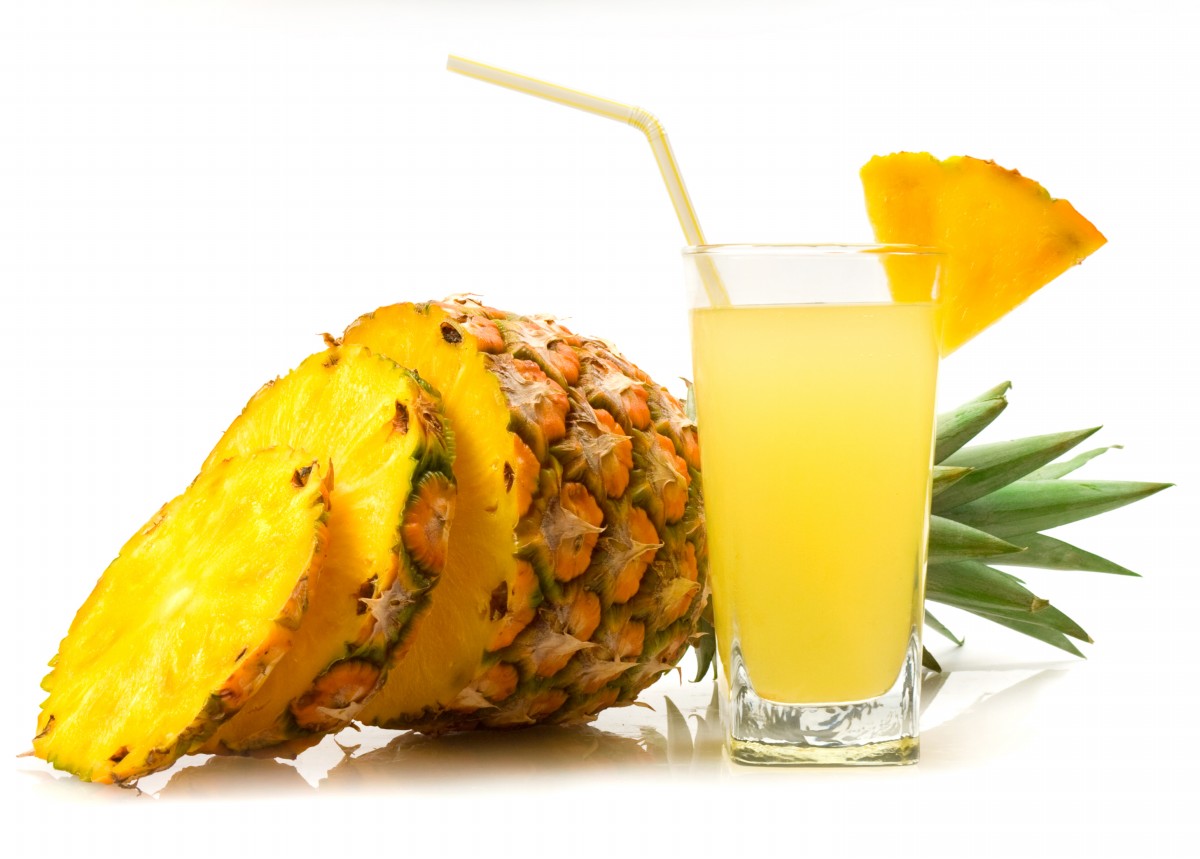 10 Amazing Health Benefits of Drinking Pineapple Juice