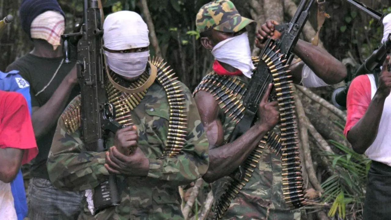 Gunmen in military uniform abduct travellers on Lagos-Ibadan Expressway
