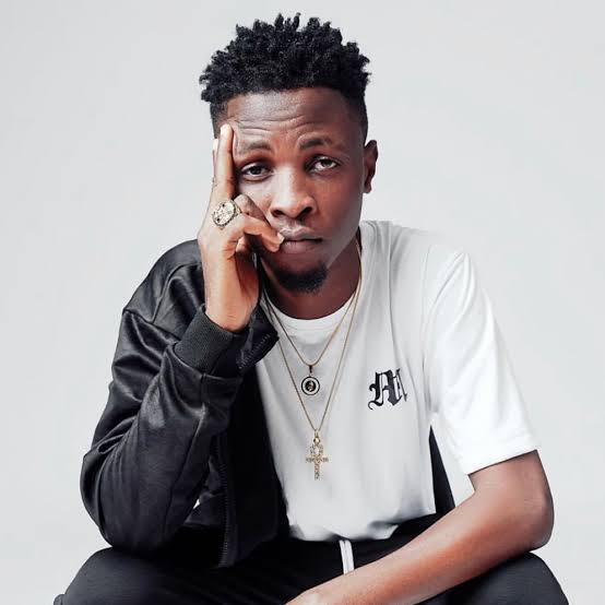 Fans dig up old tweets of Laycon after he revealed his genotype